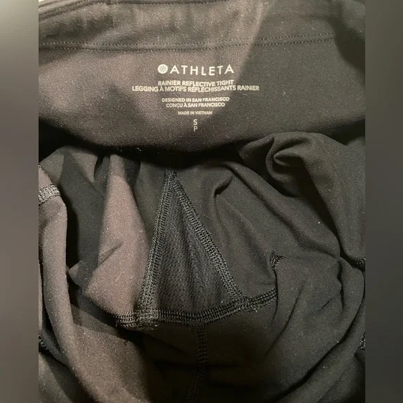 Athleta Rainer reflective leggings - Picture 6 of 9